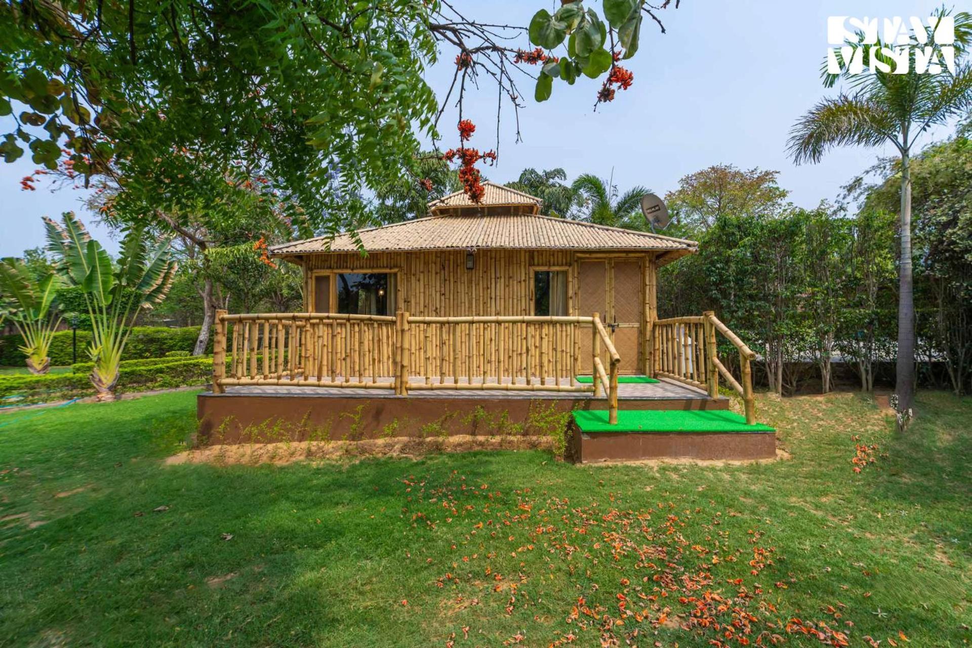 Stayvista At Maple Farms With Pool, Bbq & Bonfire Sohna Buitenkant foto