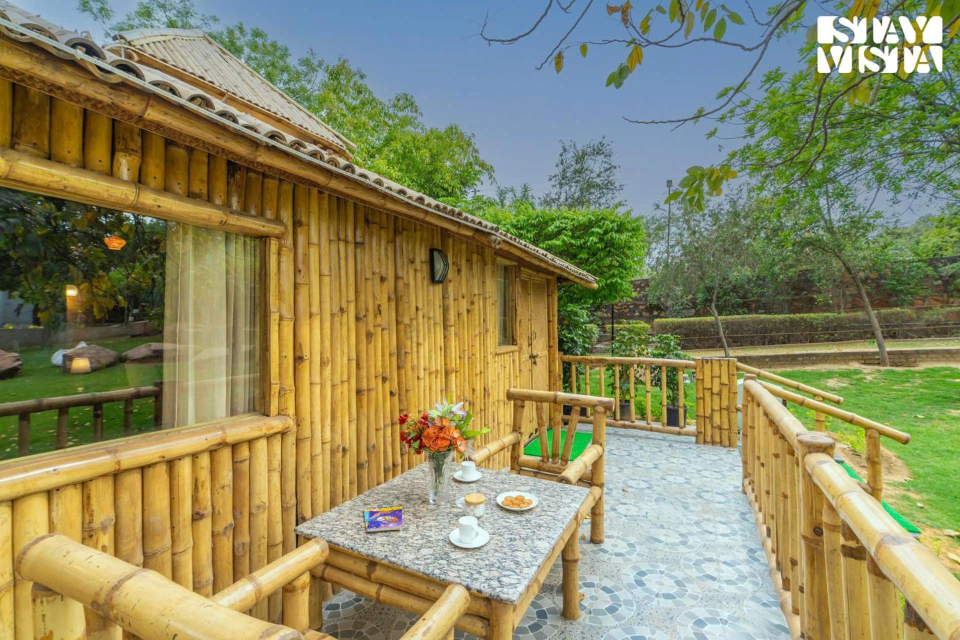 Stayvista At Maple Farms With Pool, Bbq & Bonfire Sohna Buitenkant foto